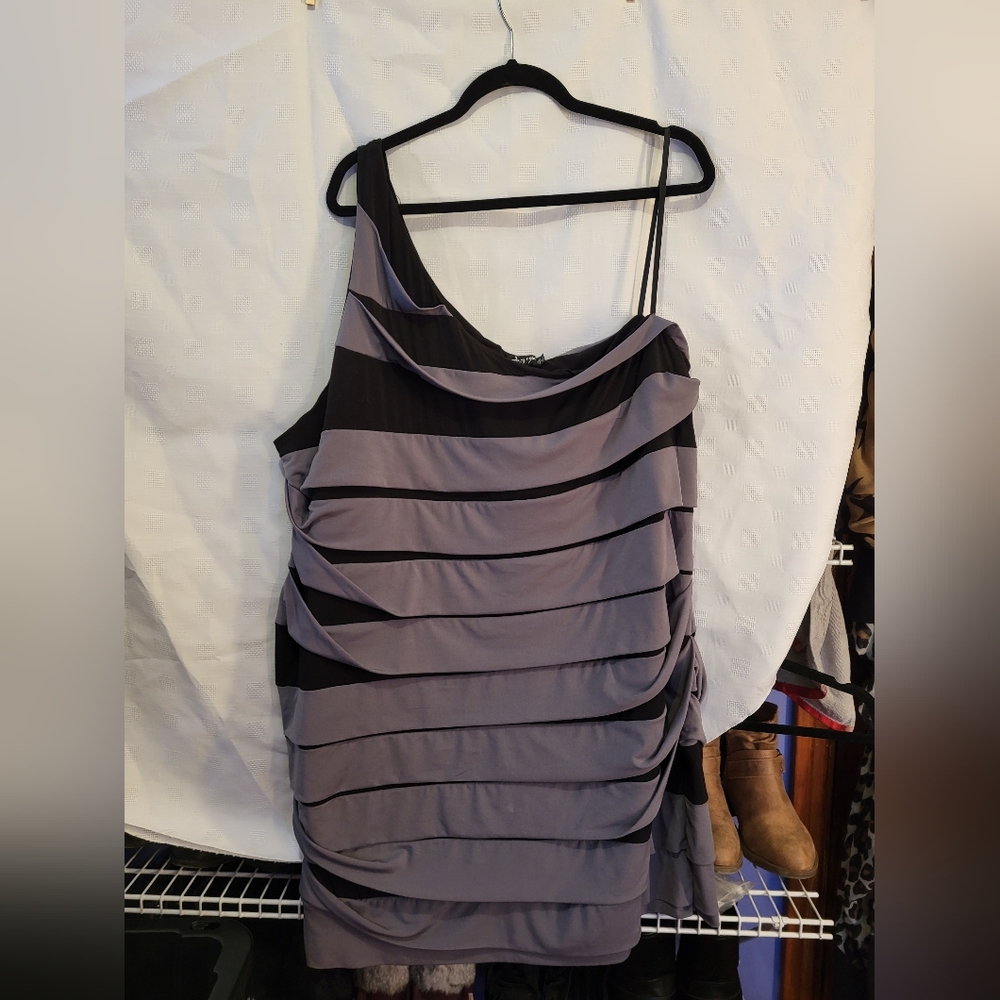 Mini dress